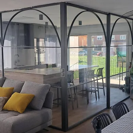 Country house Ebeia 2. En *